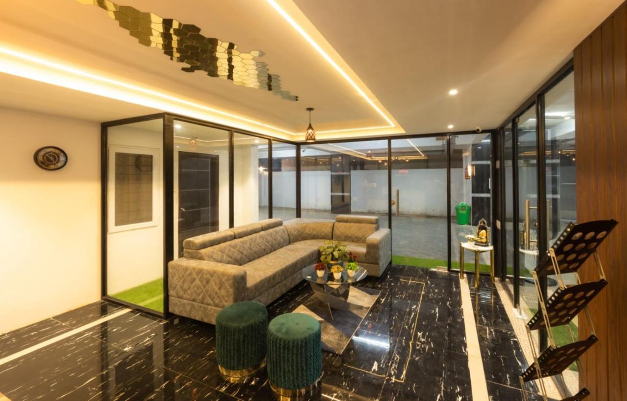 Beestay Hotels Elite Park Тирупати Екстериор снимка